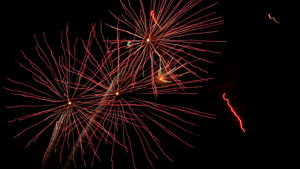Charaptor_MOA_SMByTheBay_JackieGo_Fireworks3