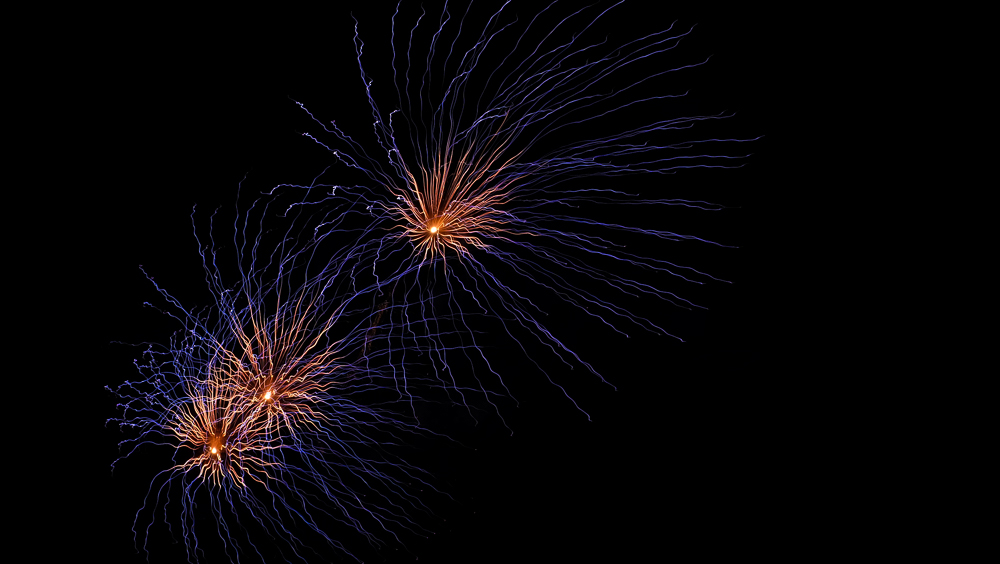 Charaptor_MOA_SMByTheBay_JackieGo_Fireworks4